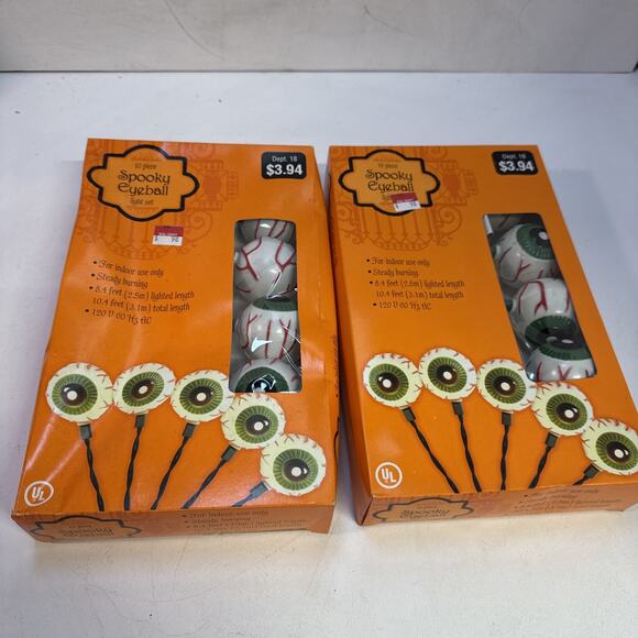 Both Halloween Spooky Eyeball Light Strings - 2 Sets - 10 Eyeballs Each - Picture 1 of 2